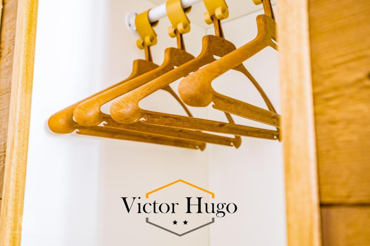 Hotel Victor Hugo โลริอ็อง ภายนอก รูปภาพ